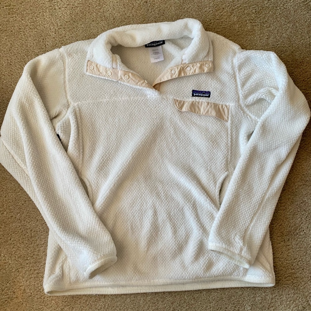 Patagonia white polartec pullover woman’s L